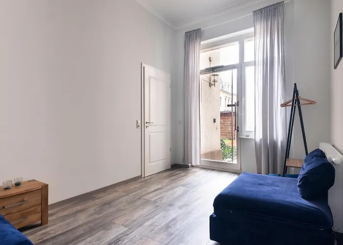 Privates Ruhiges Haus Im Herzen Der Neustadt *