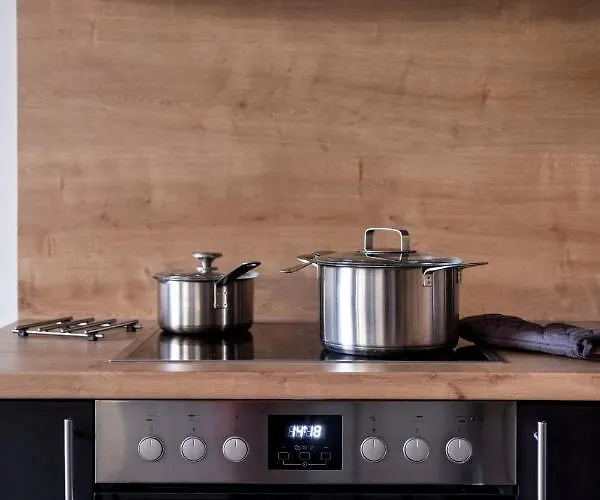 Privates Ruhiges Haus Im Herzen Der Neustadt Appartamento *